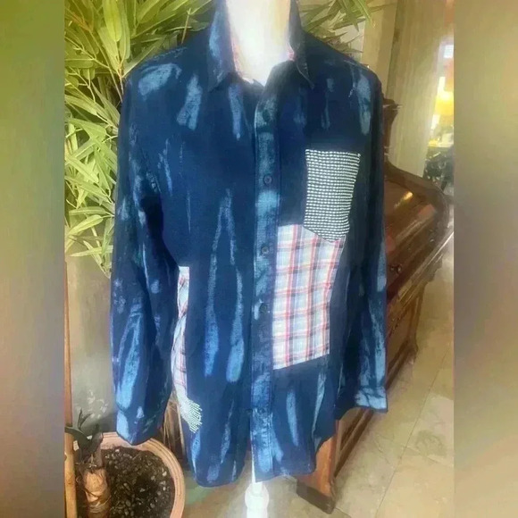 Sun + Stone mens cotton. Button down shirt. Size medium. Excellent condition. - Picture 4 of 7